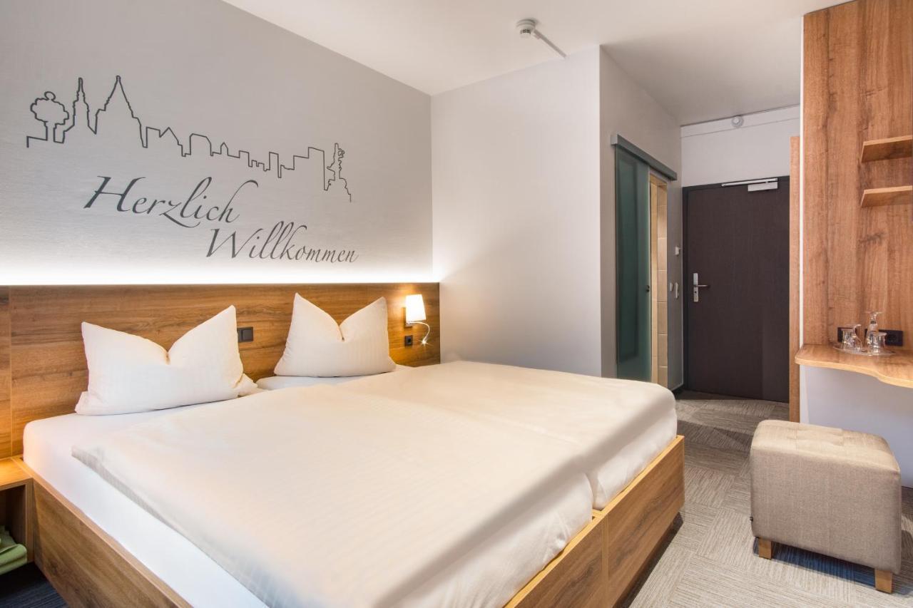 Hotel Wettiner Hof รีซา ภายนอก รูปภาพ
